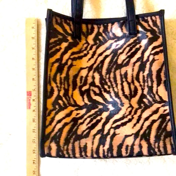 Neiman Marcus & Stephanie Johnson | Collab Leopard Print Tote Bag | NWOT - Picture 4 of 7